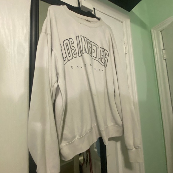 BRANDY MELVILLE Los Angeles Sweater - Picture 1 of 2